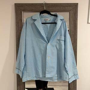 Marlowe Blue White Stripe Button Down Blouse Size Large